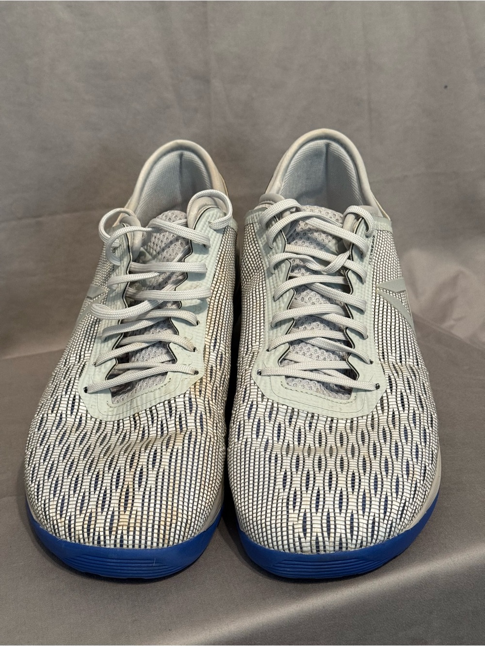 Reebok CrossFit Nano 8.0 FlexWeave Men's Light Gray with Blue Soles size 11.5